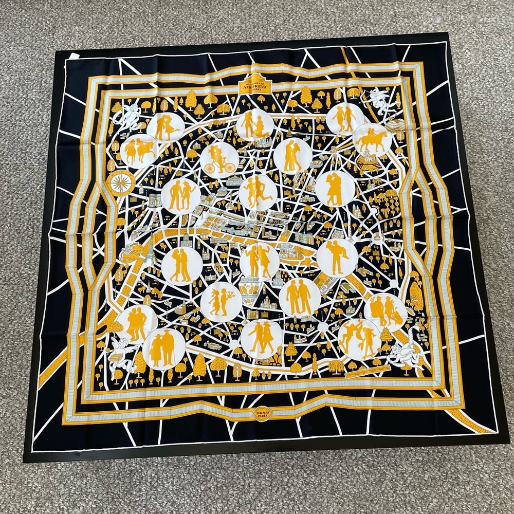HERMES Silk Les Nouveaux Amoureux De Paris Scarf 90 Black White Jaune